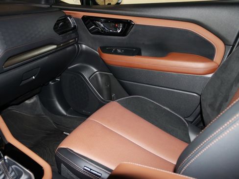 Used 2025 Subaru Forester Touring image 48