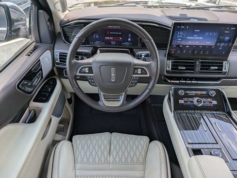 Certified 2024 Lincoln Navigator L Black Label AWD/4WD image 20