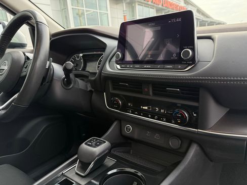 Used 2023 Nissan Rogue SV w/ SV Premium B Package image 26