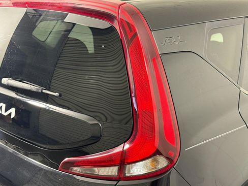 Used 2022 Kia Soul LX w/ Technology Package image 33