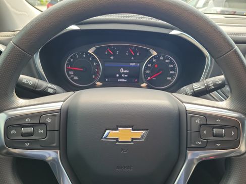 Used 2024 Chevrolet Blazer LT w/ Convenience Package FWD image 18