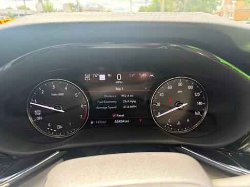 Used 2023 Buick Envision Avenir AWD/4WD image 27