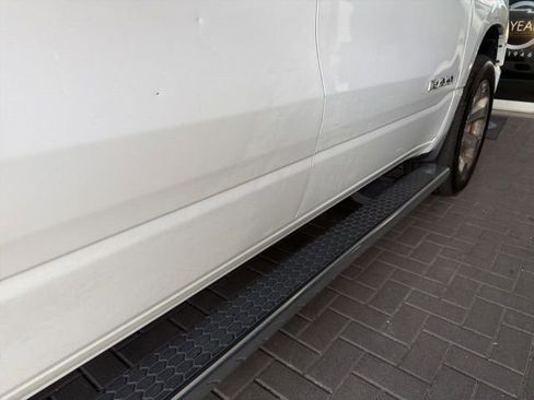 Used 2021 RAM 1500 Big Horn AWD/4WD image 4