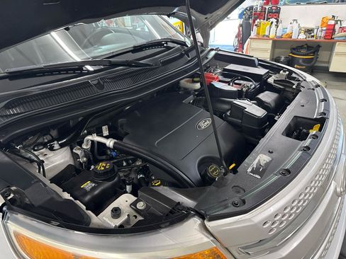 Used 2015 Ford Explorer Limited AWD/4WD image 71