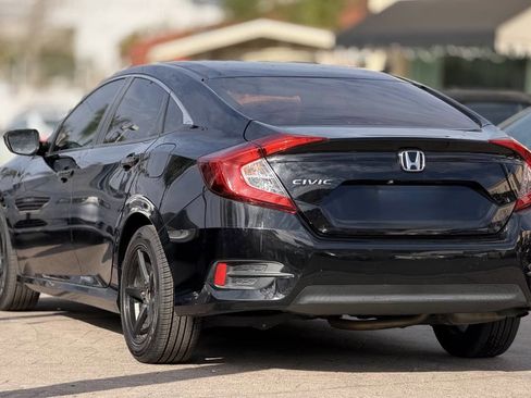 Used 2018 Honda Civic LX image 7