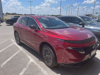 Used 2025 Nissan Murano Platinum w/ Cargo Package
