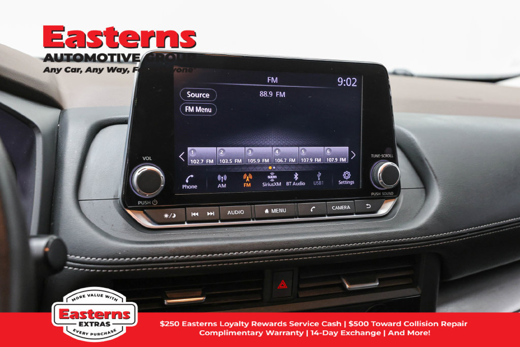 Used 2023 Nissan Rogue SV AWD/4WD image 19