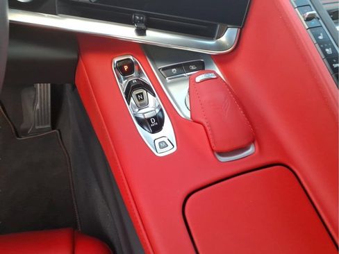 Used 2020 Chevrolet Corvette Stingray Preferred Cpe w/ 2LT Preferred Equipment Group RWD image 28
