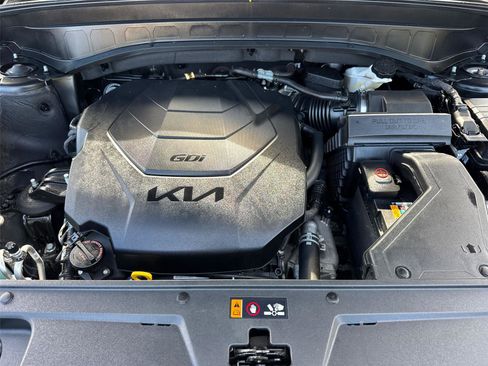 Used 2023 Kia Telluride SX image 8
