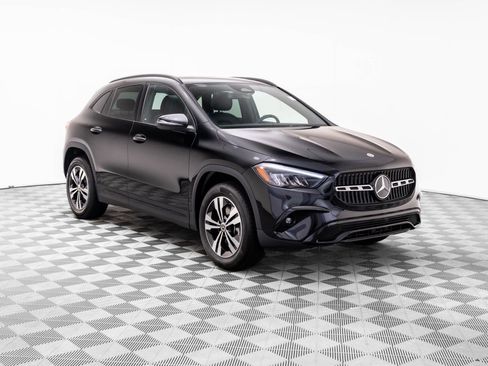 Certified 2026 Mercedes-Benz GLA 250 4MATIC image 8