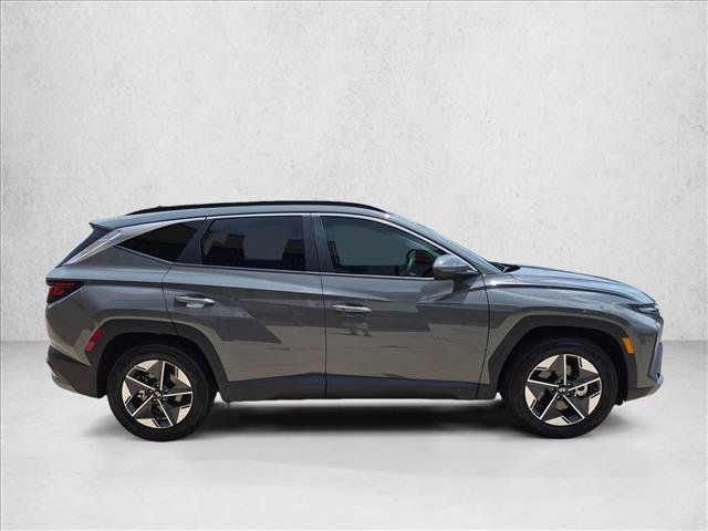 Used 2026 Hyundai Tucson SEL Plus FWD image 4