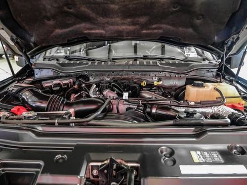 Used 2017 Ford F250 XLT w/ XLT Value Package image 7