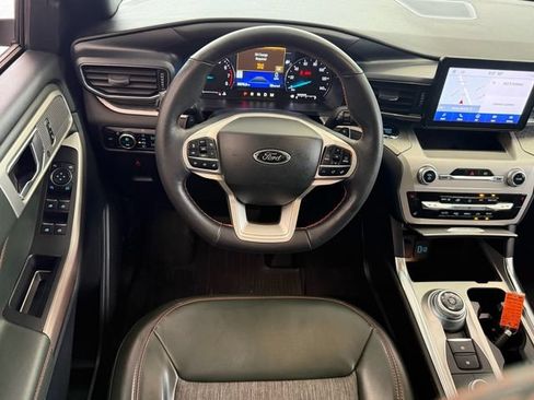 Used 2023 Ford Explorer Timberline w/ Timberline Technology Package AWD/4WD image 8