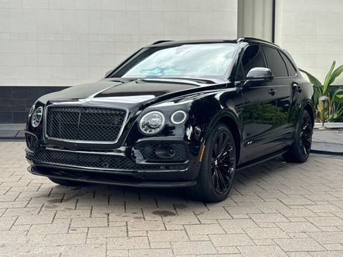 Used 2020 Bentley Bentayga Speed AWD/4WD image 1