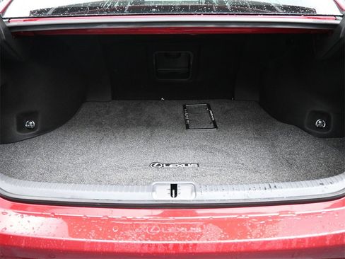 Used 2024 Lexus ES 350 w/ Premium Package image 21