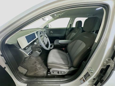 Used 2024 Hyundai Ioniq 5 SE RWD image 13