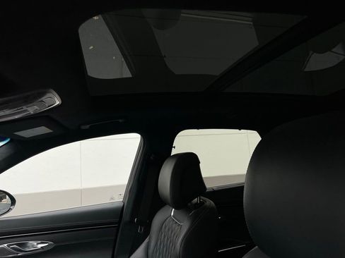 Used 2023 Genesis GV70 3.5T Sport w/ Sport Prestige Package image 29