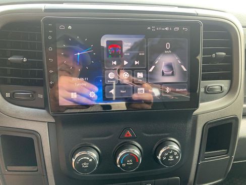 Used 2018 RAM 2500 Tradesman w/ Chrome Appearance Group AWD/4WD image 26