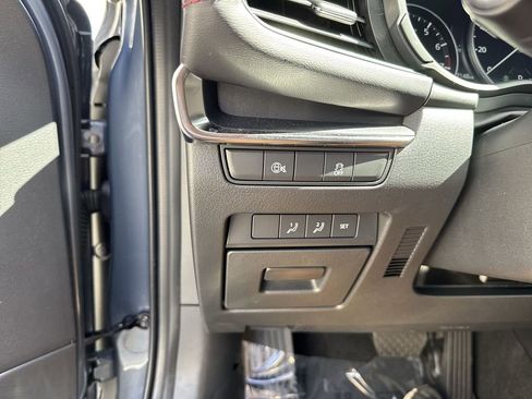 Used 2025 MAZDA MAZDA3 Carbon image 57
