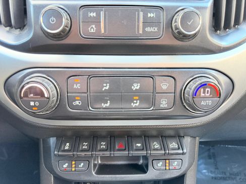 Used 2019 Chevrolet Colorado ZR2 AWD/4WD image 28