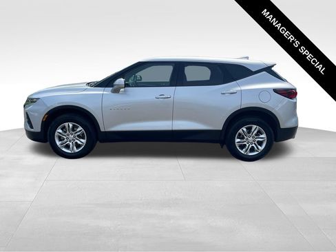 Used 2022 Chevrolet Blazer LT FWD image 4