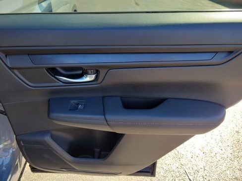 Used 2023 Honda CR-V Sport image 11