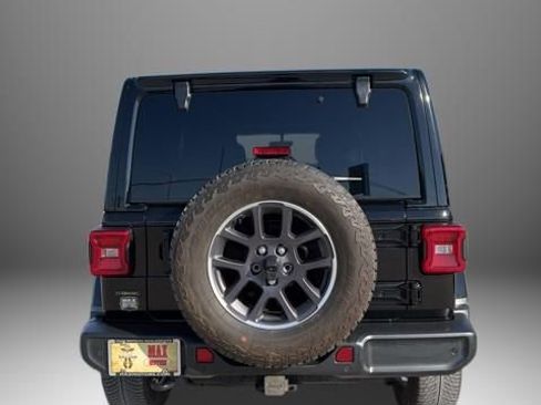Used 2021 Jeep Wrangler Unlimited Sahara AWD/4WD image 8