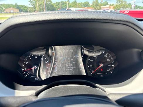 Used 2023 Jeep Compass Limited AWD/4WD image 19