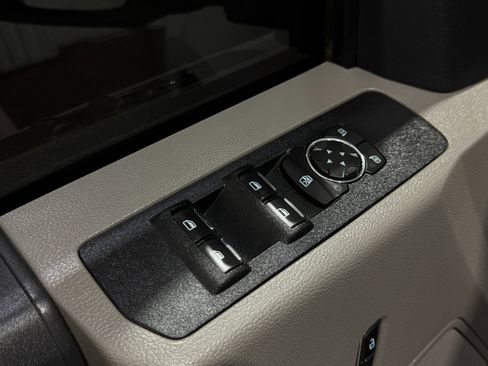 Used 2022 Ford F250 XL w/ STX Appearance Package image 31