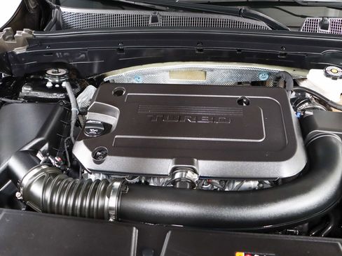 Used 2023 Buick Envision Essence w/ Sport Touring Package AWD/4WD image 31