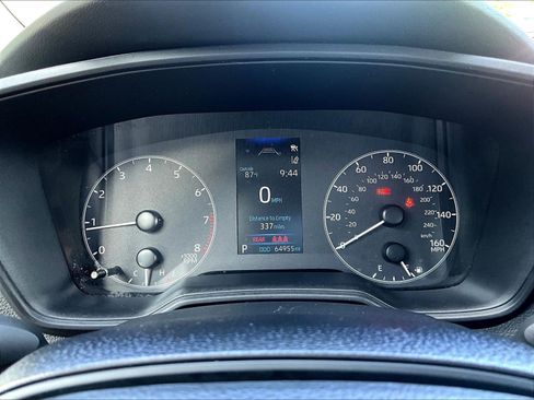 Used 2024 Toyota Corolla LE FWD image 13