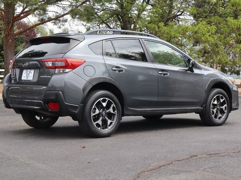 Used 2020 Subaru Crosstrek 2.0i Premium w/ Moonroof Package 1 AWD/4WD image 5