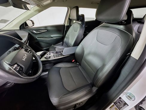 Used 2024 Kia EV6 Light image 14