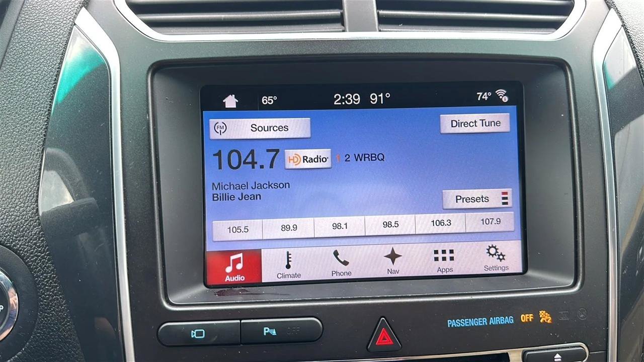 Used 2017 Ford Explorer Limited FWD image 38