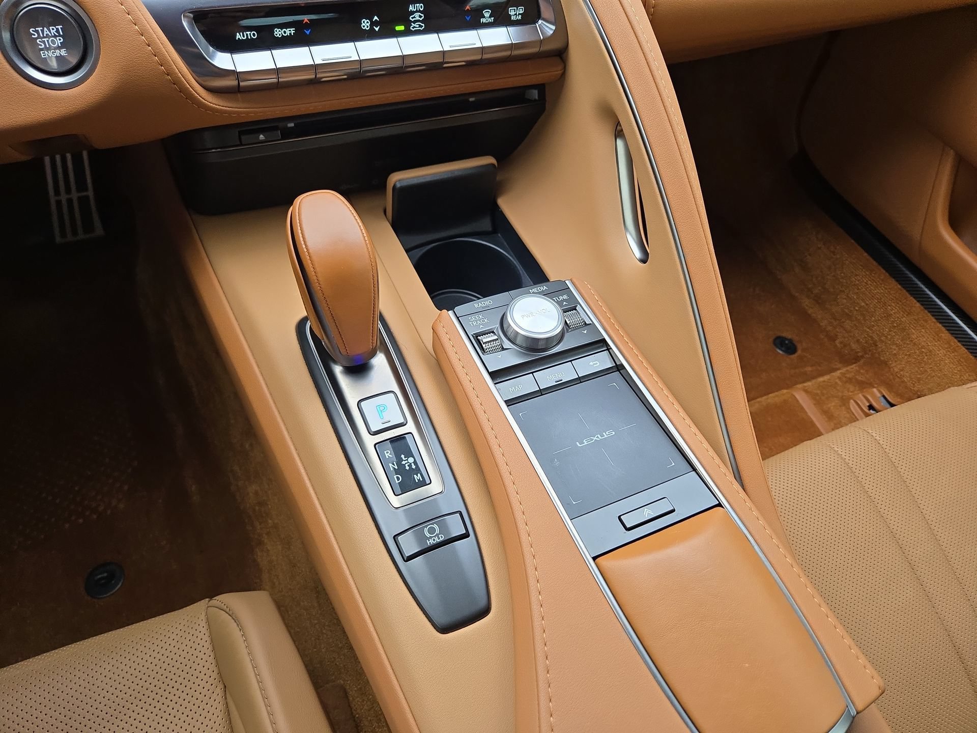Used 2022 Lexus LC 500 Convertible w/ Touring Package RWD image 22