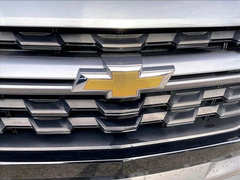 Used 2022 Chevrolet Colorado LT RWD image 29