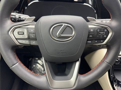 Used 2024 Lexus NX 250 FWD image 57