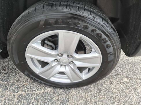 Used 2022 Jeep Compass Latitude w/ Convenience Group image 13