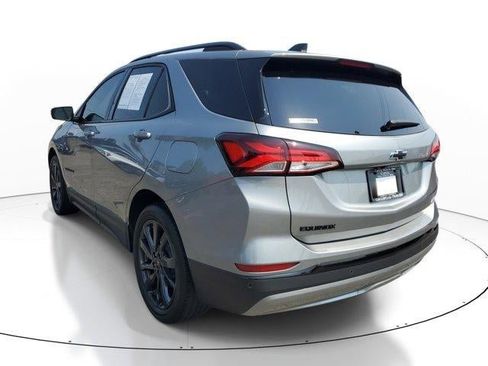 Used 2024 Chevrolet Equinox RS FWD image 4