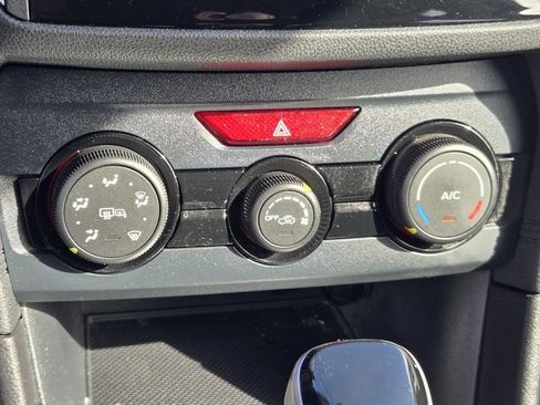 Used 2018 Subaru Crosstrek 2.0i Premium w/ Popular Package #3 image 19