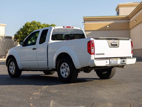 Used 2021 Nissan Frontier S image 5