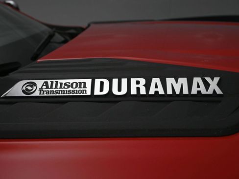 Used 2024 Chevrolet Silverado 2500 LTZ w/ LTZ Premium Package image 6