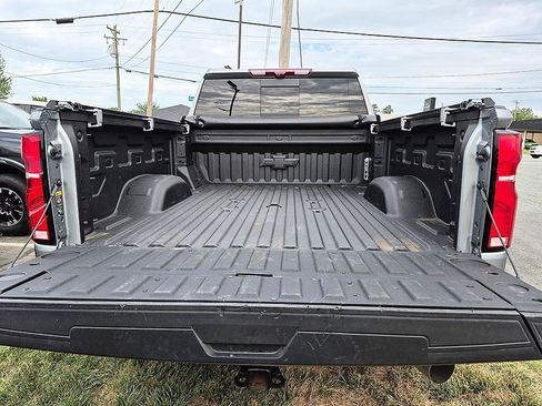 Certified 2026 Chevrolet Silverado 2500 ZR2 AWD/4WD image 32