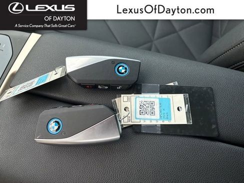 Used 2023 BMW iX xDrive50 image 36