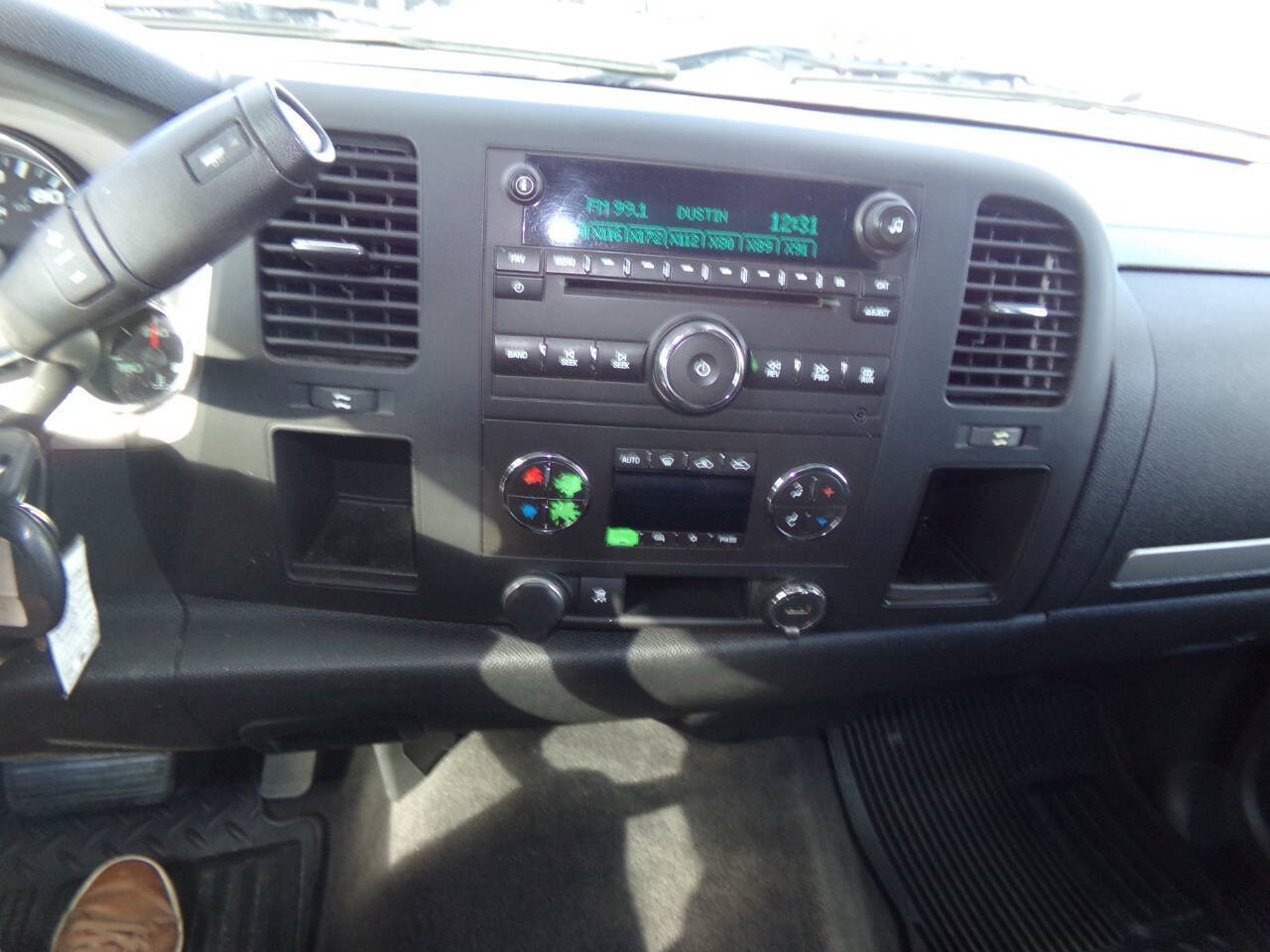 Used 2010 Chevrolet Silverado 1500 LT w/ Power Pack Plus RWD image 52