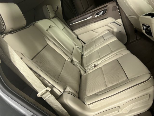 Used 2023 GMC Yukon Denali AWD/4WD image 28