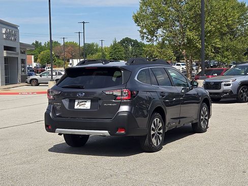 Certified 2025 Subaru Outback Limited AWD/4WD image 6
