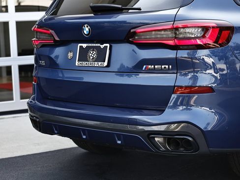 Used 2023 BMW X5 M50i w/ Executive Package AWD/4WD image 8