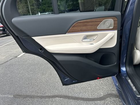New 2026 Mercedes-Benz GLE 350 4MATIC image 18