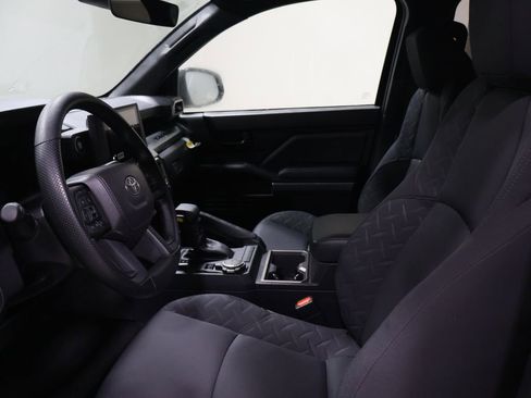 New 2026 Toyota Tacoma SR5 image 8